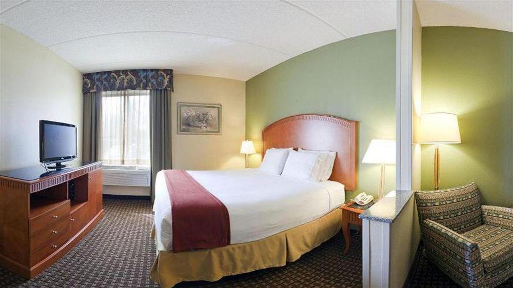 Holiday Inn Express & Suites Charlotte Arpt-Belmont By Ihg Extérieur photo